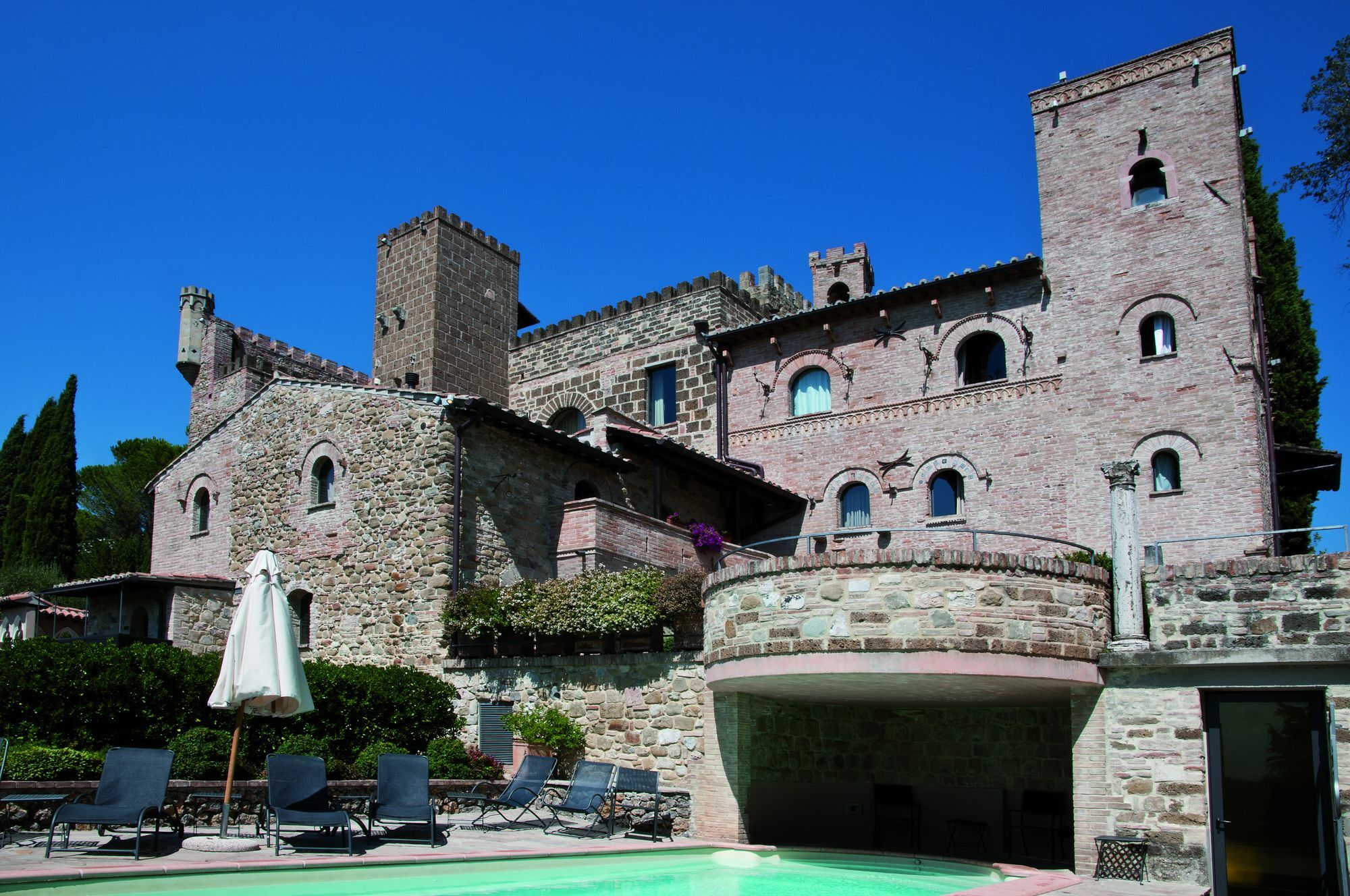 Отель Castello Di Monterone Перуджа Экстерьер фото